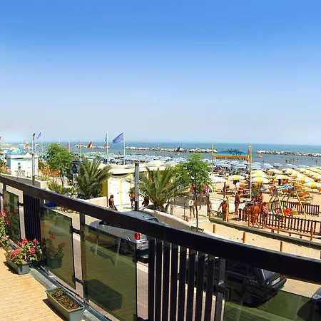 Hotel Continental 3*