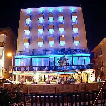 Continental Hotel 3*